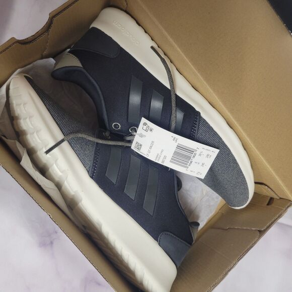Adidas Cloudfoam QT Racer Sneaker Carbon/Trace Cargo Womens size 7.5 - Picture 2 of 4